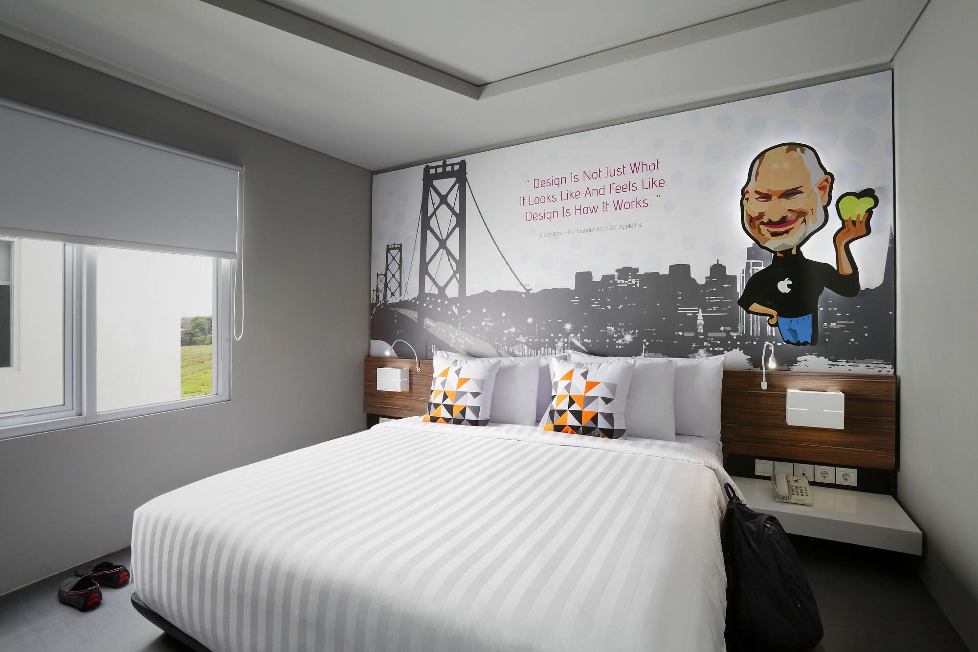 Berry Biz Hotel Seminyak Esterno foto
