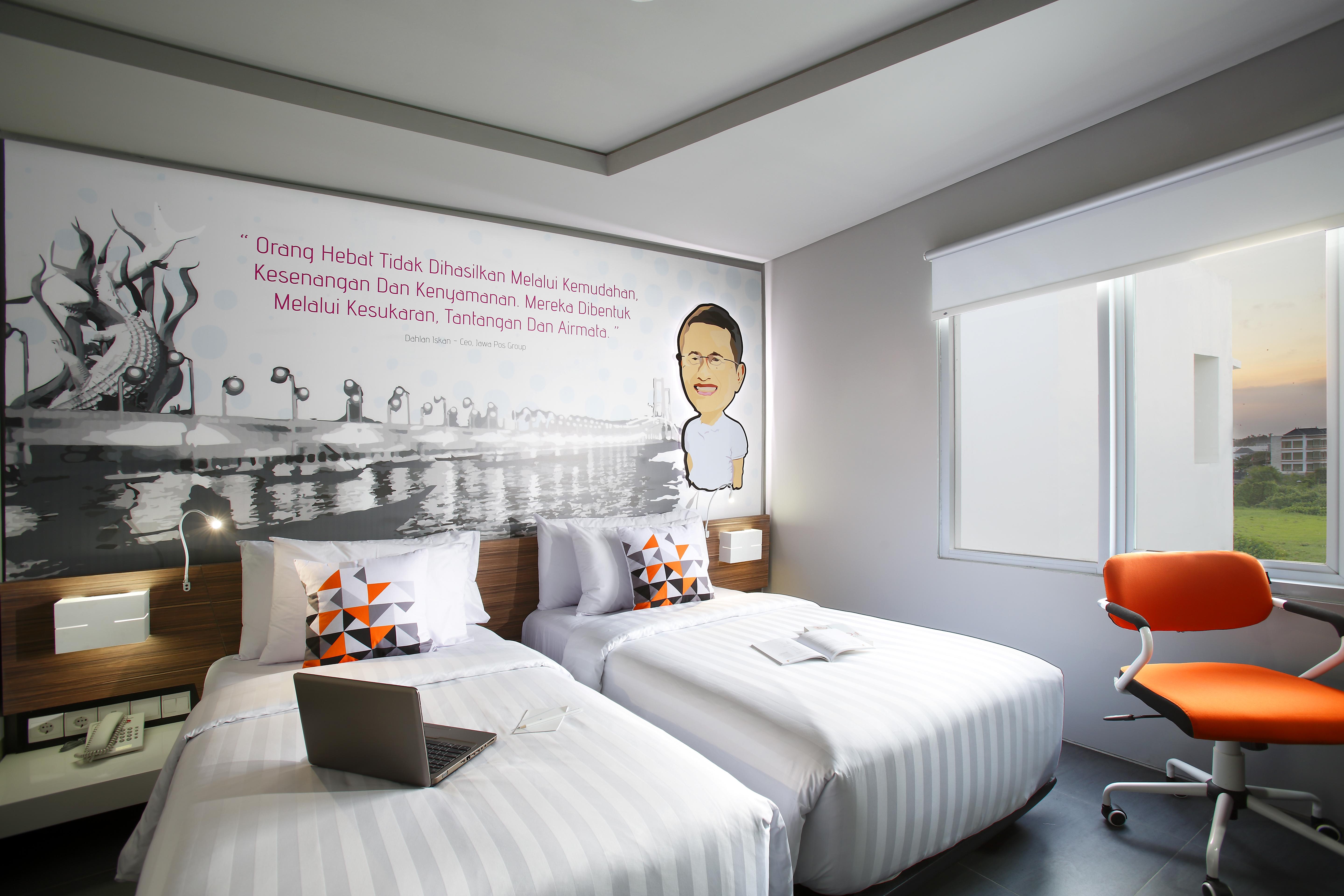 Berry Biz Hotel Seminyak Esterno foto