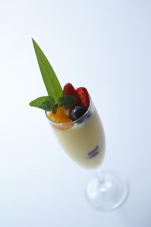 Berry Biz Hotel Seminyak Esterno foto